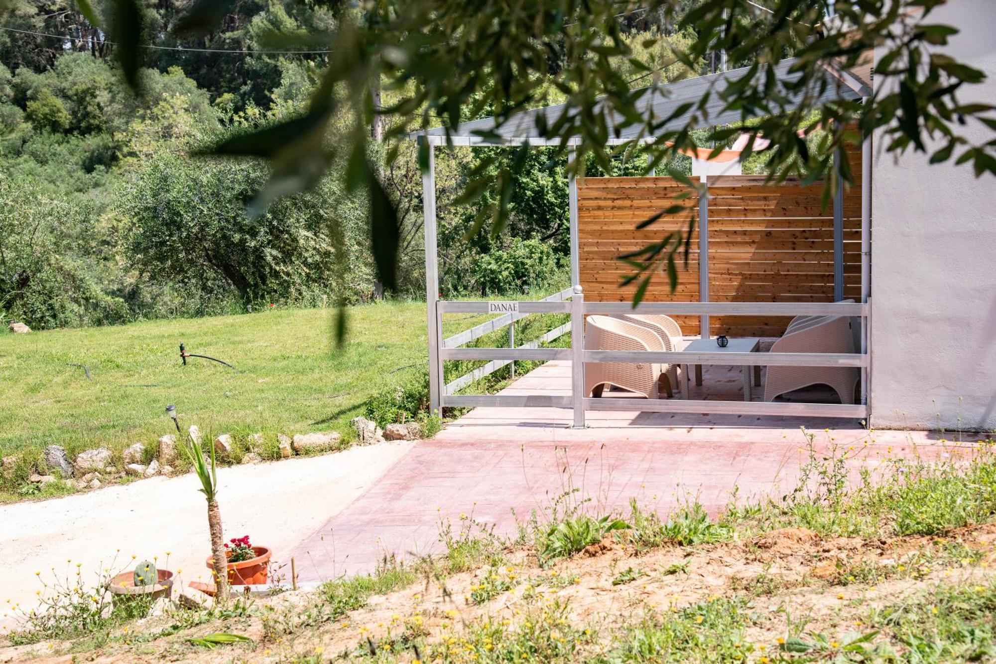 Gems Suites Corfu  Extérieur photo