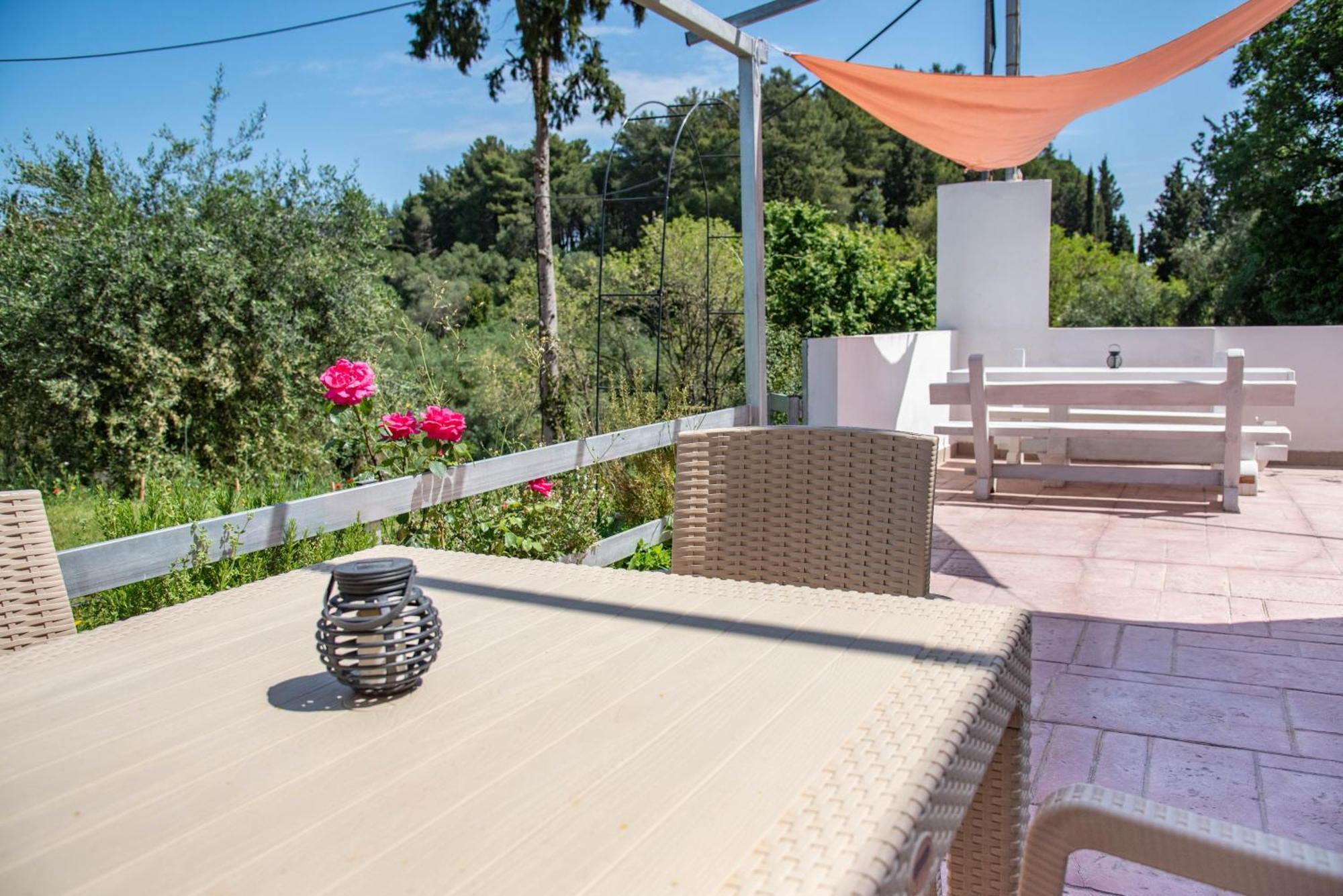 Gems Suites Corfu  Extérieur photo